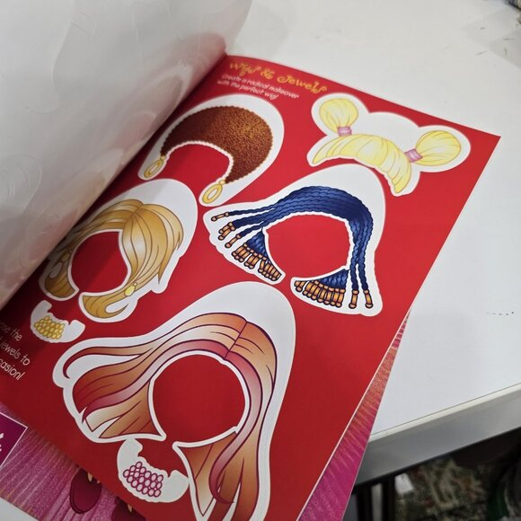 Set Of 4 Dress Up Dolls  Paper Doll Books Uncut Fashions - Picture 8 of 16